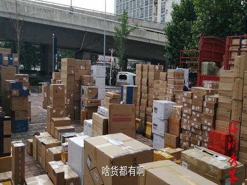 實拍臨沂桃園科技廣場電腦周邊產品集散地,不愧為物流之都,商貿名城